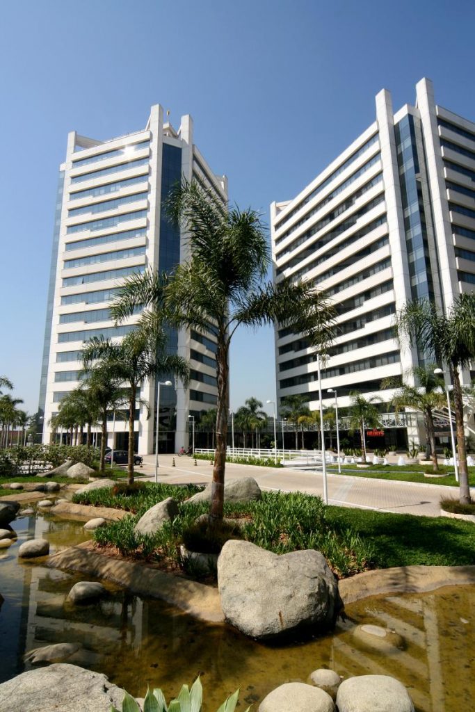 Realizações - Centro Empresarial Redevco Alphaville / SP