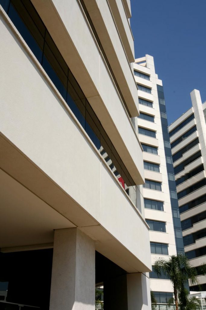 Realizações - Centro Empresarial Redevco Alphaville / SP