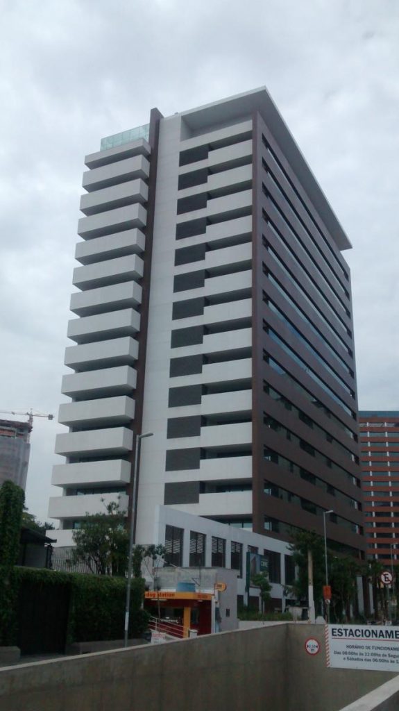 Realizações - Comercial Capri / SP