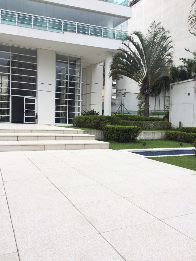 Realizações - Essenza / SP 05