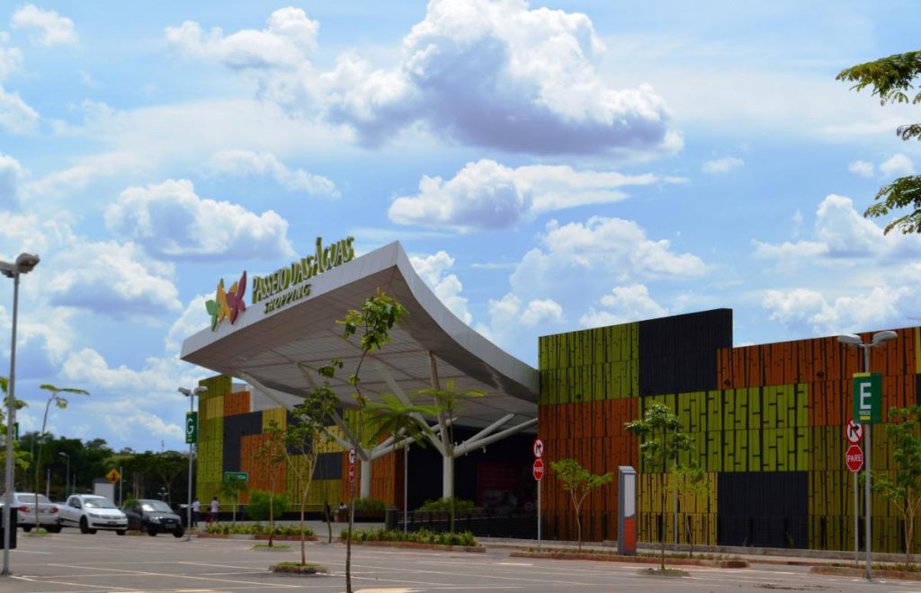Realizações - Shopping Passeio das Águas / GO 02