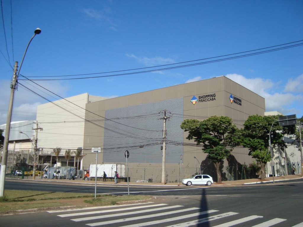 Realizações - Shopping Piracicaba / SP 01