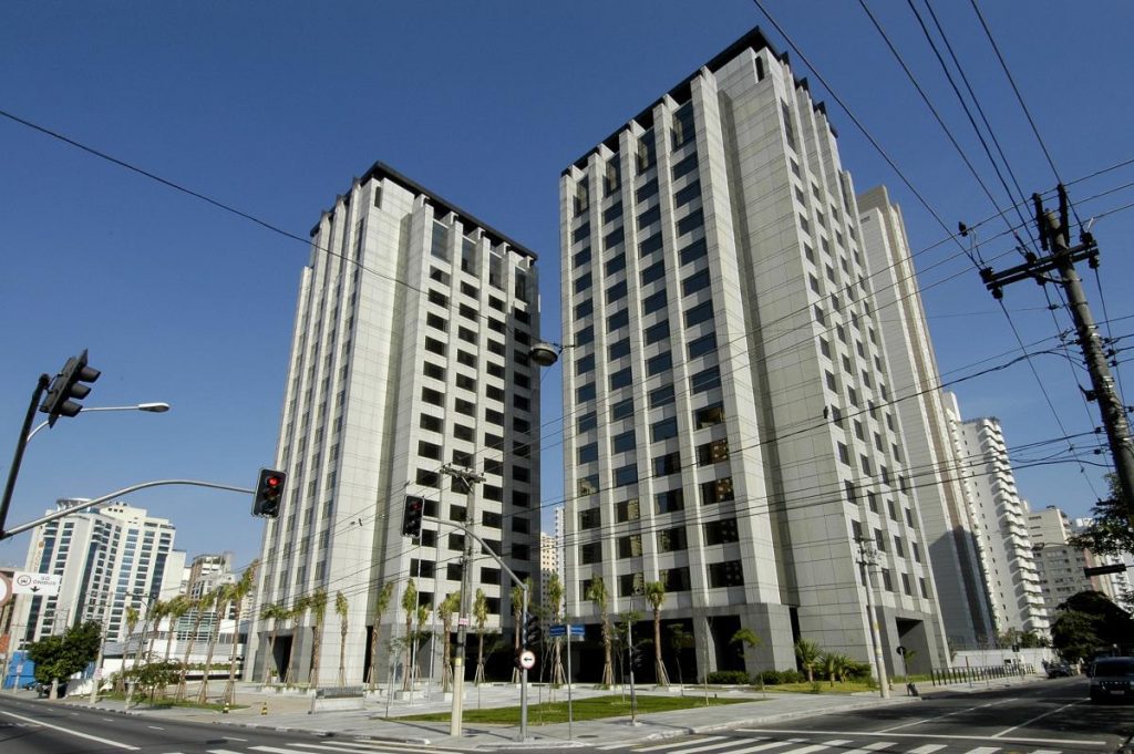 Realizações - Torres Empresariais Ibirapuera II / SP 01